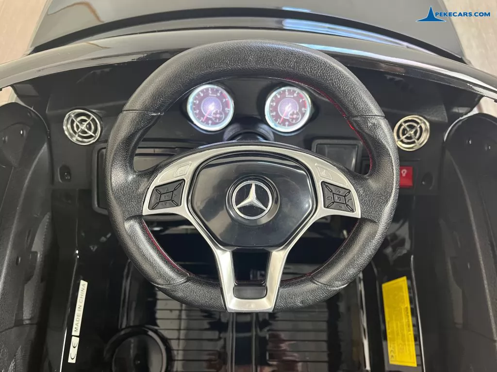 MERCEDES BENZ GLA45 NEGRO METALIZADO - Imagen 6