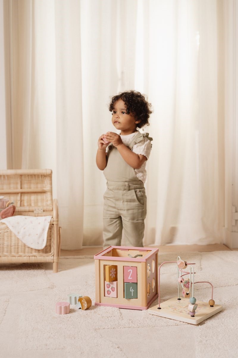CUBO DE ACTIVIDADES FAIRY GARDEN LITTLE DUTCH - Imagen 4