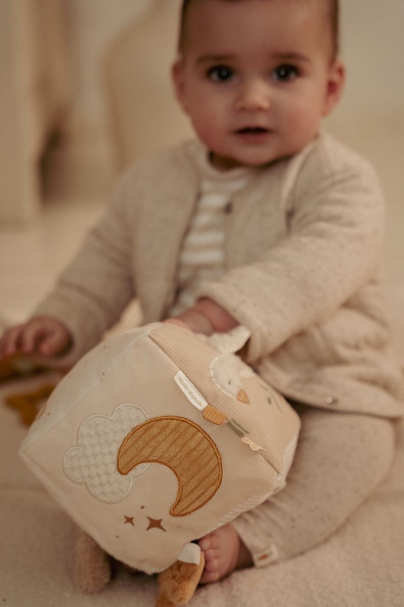 CUBO BLANDITO ACTIVIDADES NEWBORN NATURALS LITTLE DUTCH - Imagen 7