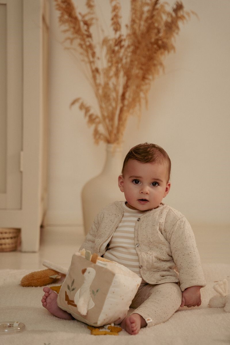 CUBO BLANDITO ACTIVIDADES NEWBORN NATURALS LITTLE DUTCH - Imagen 5