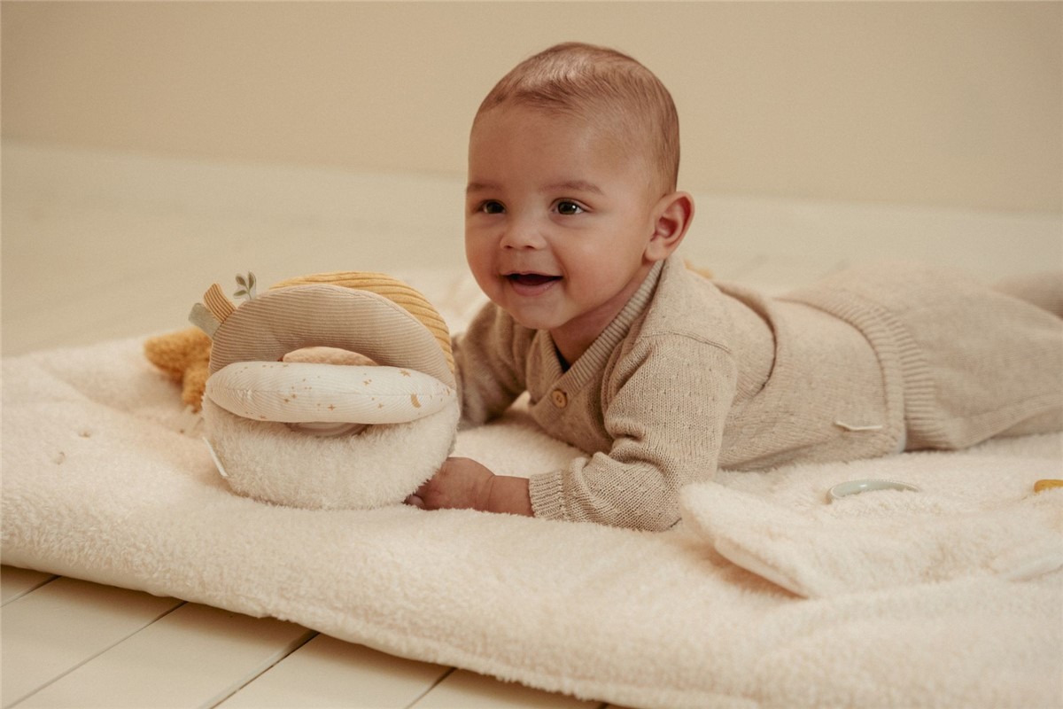 PELOTA MONTESSORI NEWBORN NATURALS LITTLE DUTCH - Imagen 4