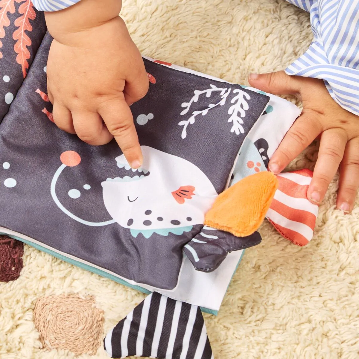 LIBRO SENSORIAL SUAVE OCEANO ACTIVIDADES - Imagen 4