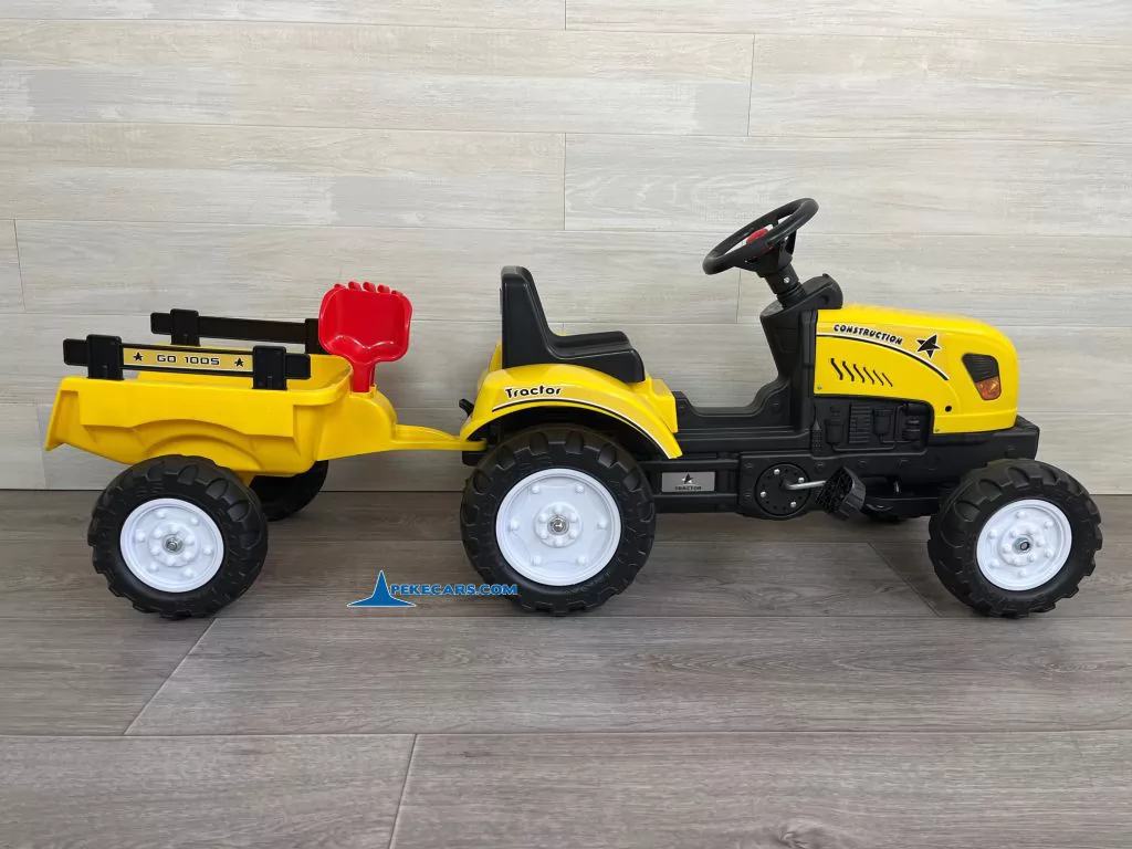 TRACTOR A PEDALES CON REMOLQUE AMARILLO - Imagen 11