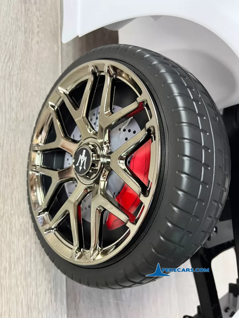 MASERATI GC SPORT LITTLE BLANCO - Imagen 11