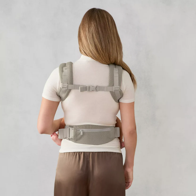 MOCHILA PORTABEBE OMNI DELUXE MESH OLIVA CLARO - Imagen 9
