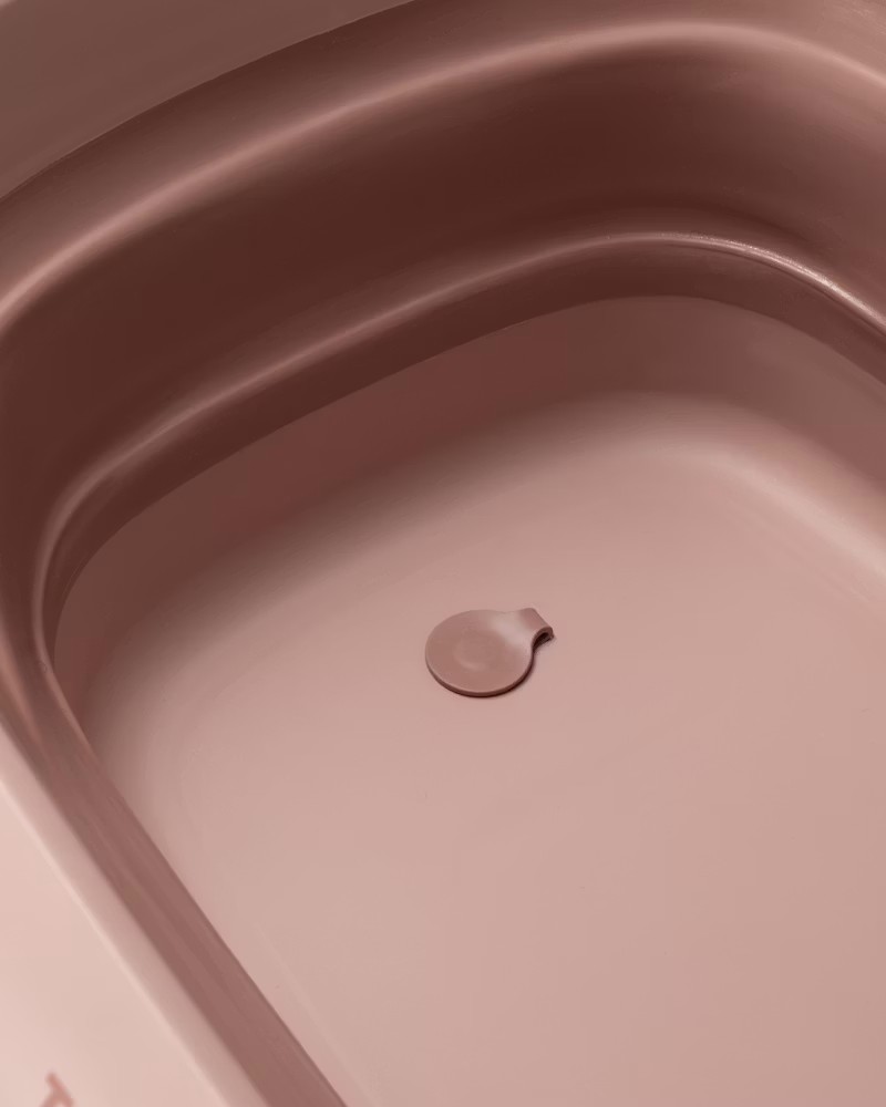 BAÑERA TWIST&SHAKE ROSA CON HAMACA, JUGUETES Y JARRA ACLARADO - Imagen 6