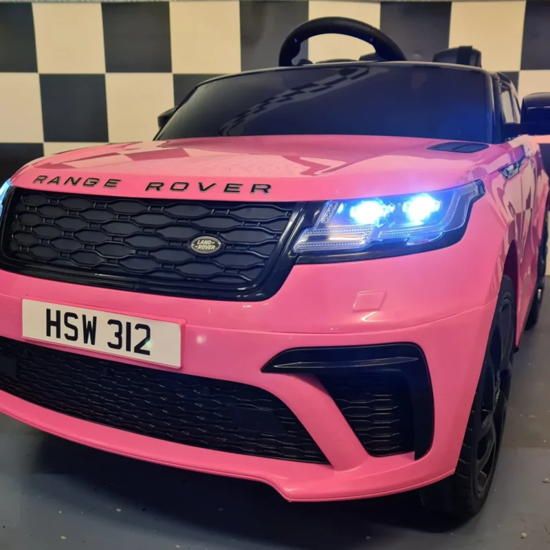 RANGE ROVER VELAR PINK