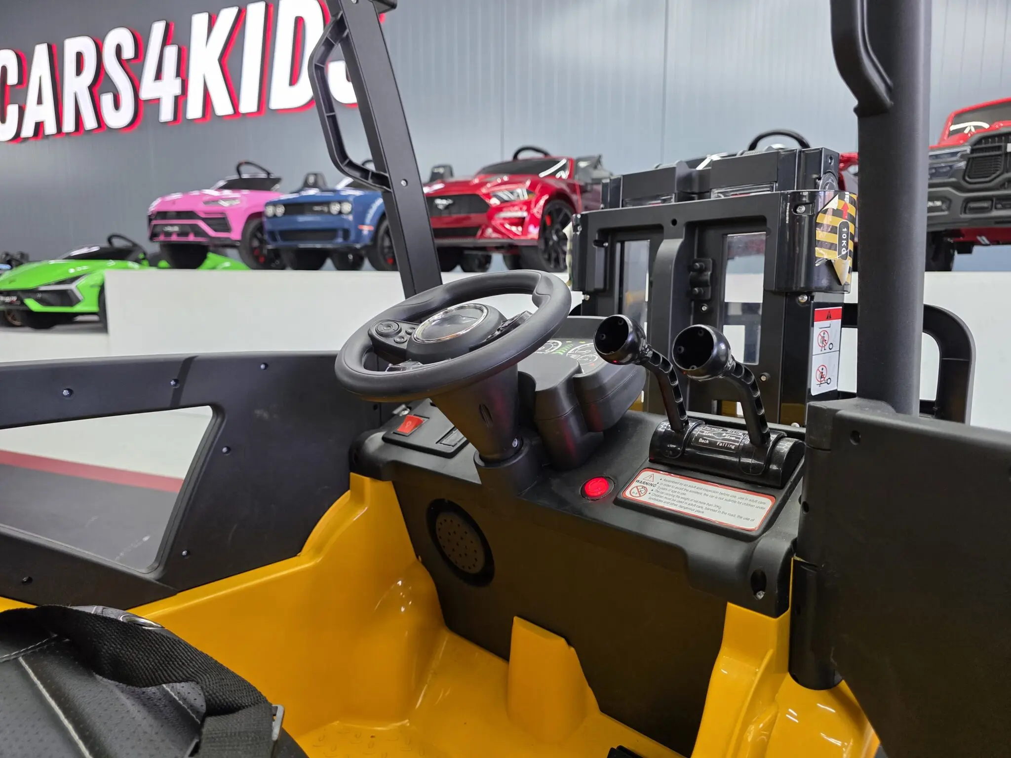 CARRETILLA ELEVADORA / FORKLIFT YELLOW - Imagen 5