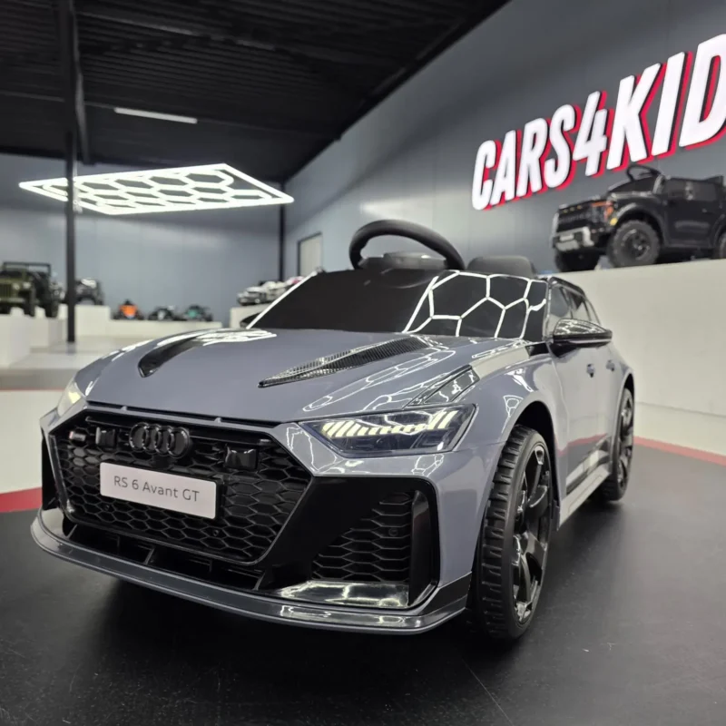 AUDI RS6 AVANT GT GREY