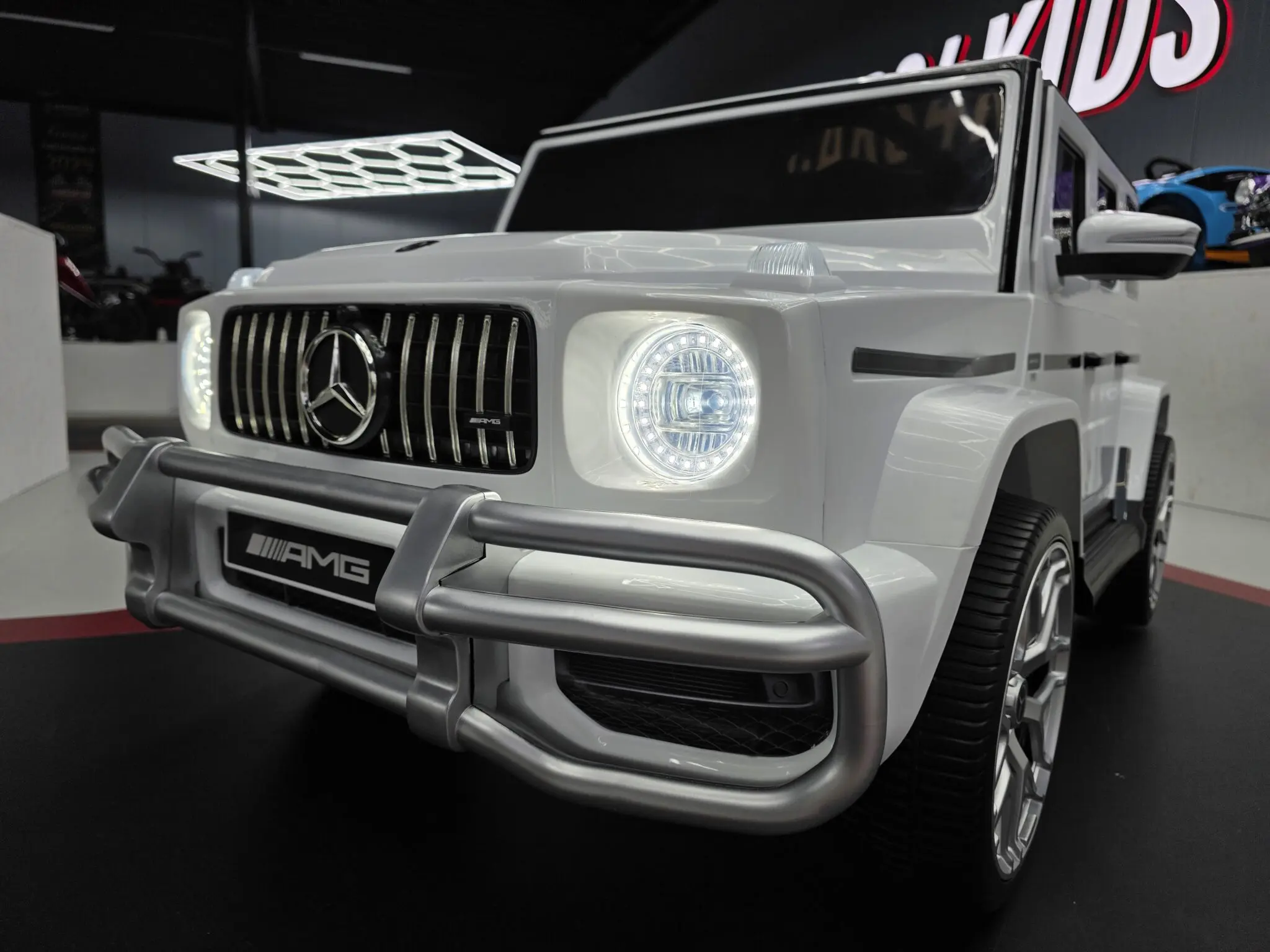 MERCEDES BENZ G63 24V WHITE - Imagen 7