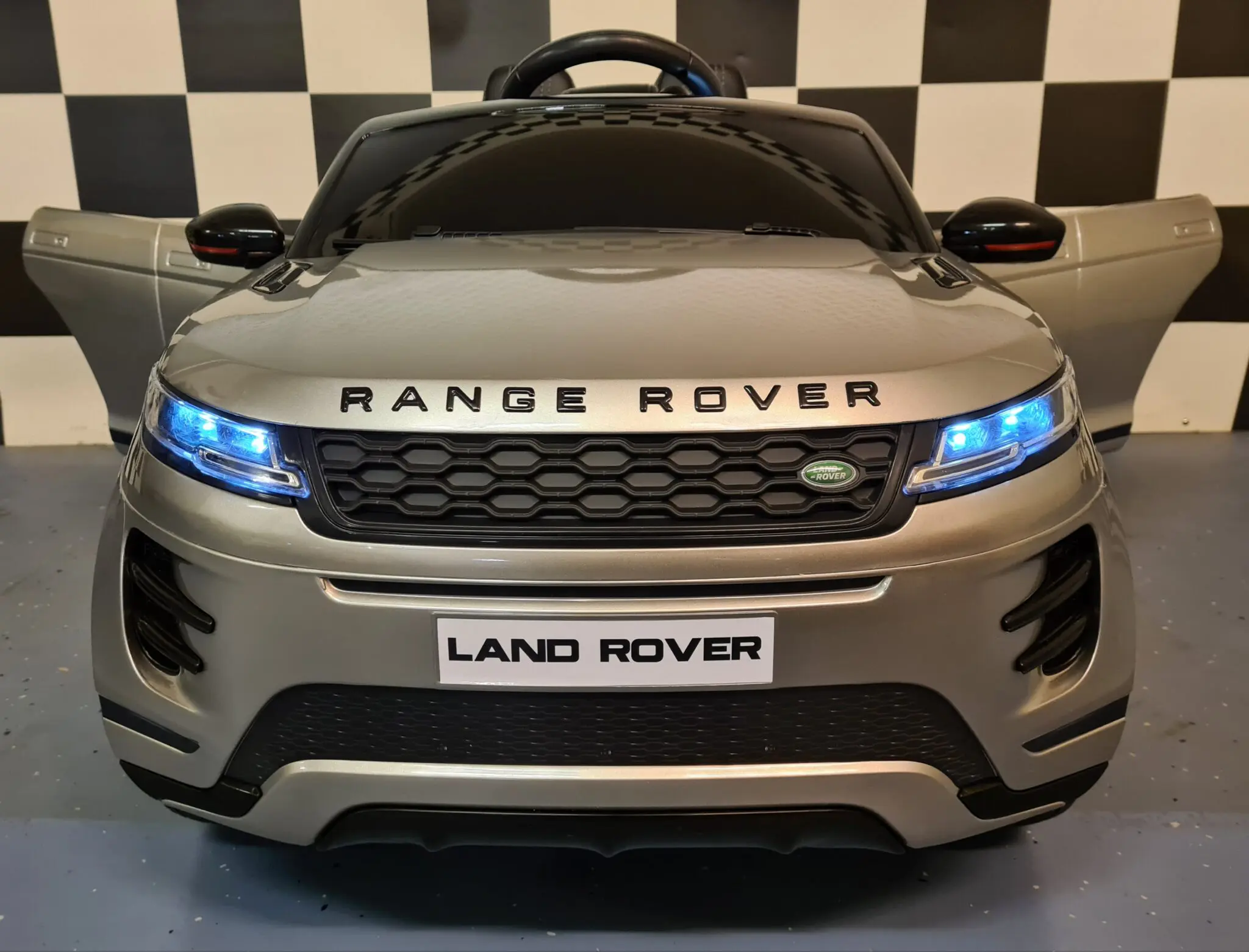 RANGE ROVER EVOQUE METALLIC GREY - Imagen 4