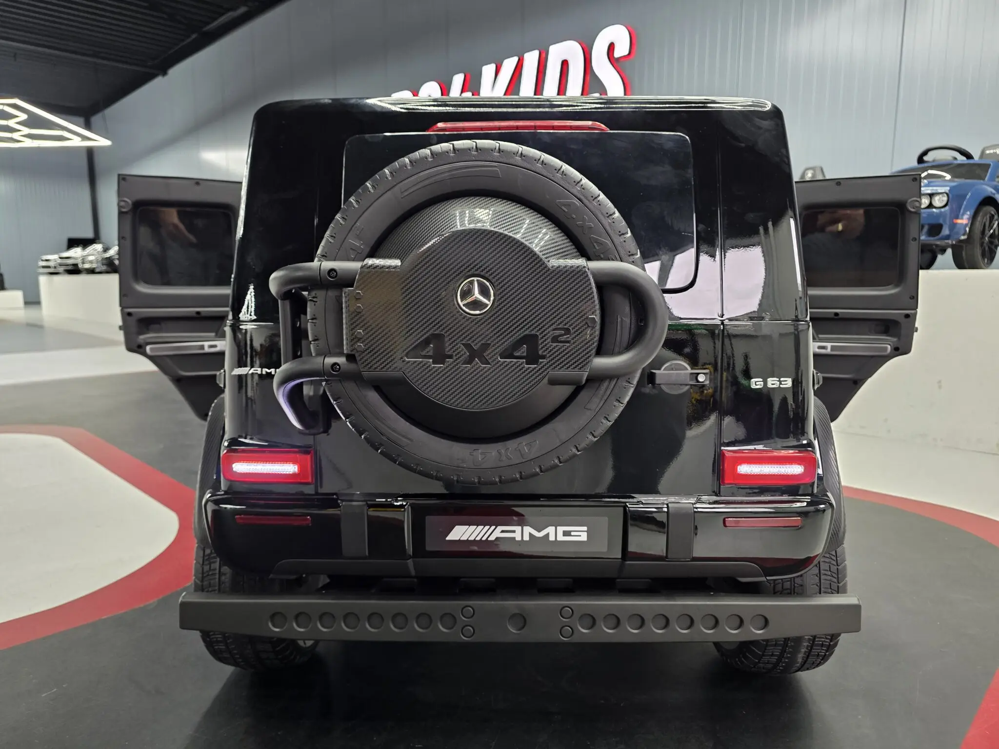 MERCEDES BENZ G63 24V METALLIC BLACK - Imagen 4