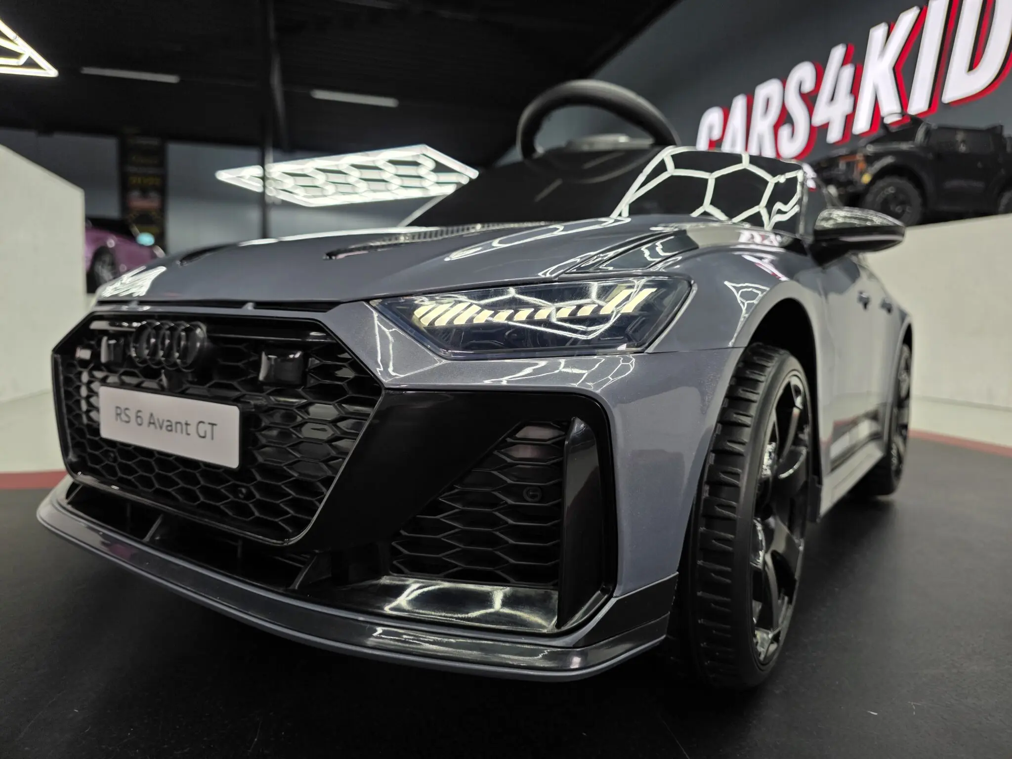 AUDI RS6 AVANT GT GREY - Imagen 3
