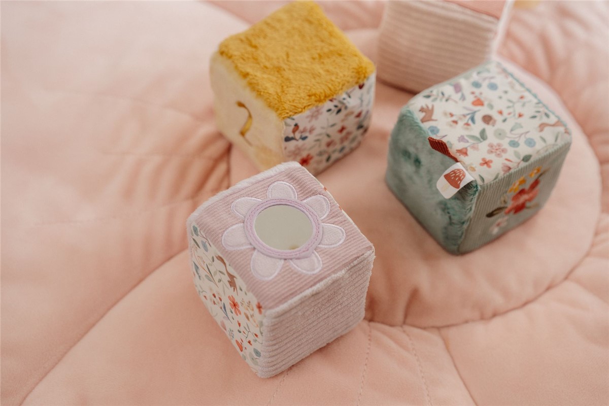 CUBOS BLANDITOS APILABLES FAIRY GARDEN - Imagen 4