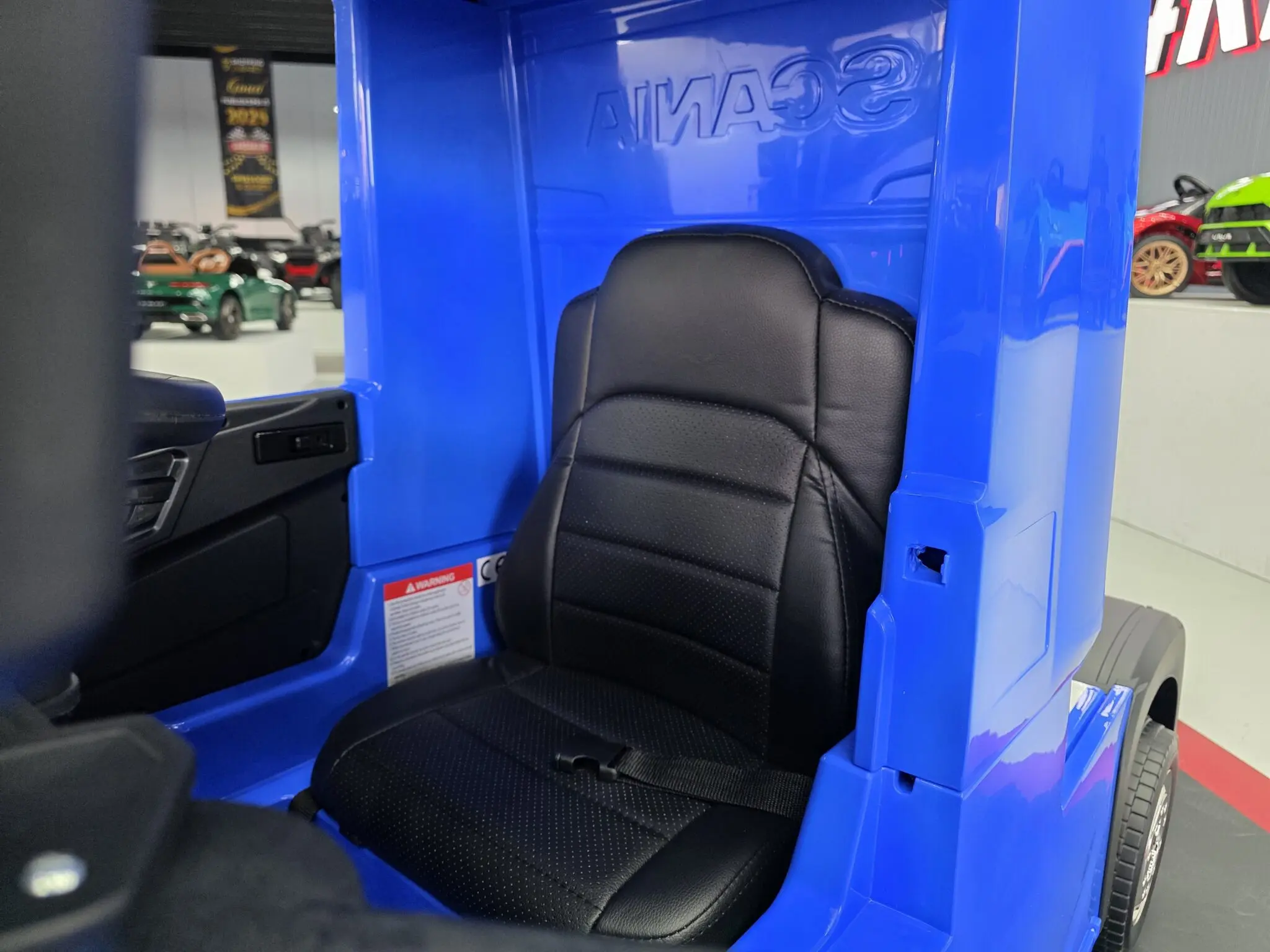 CAMION SCANIA BLUE 4X4 - Imagen 4